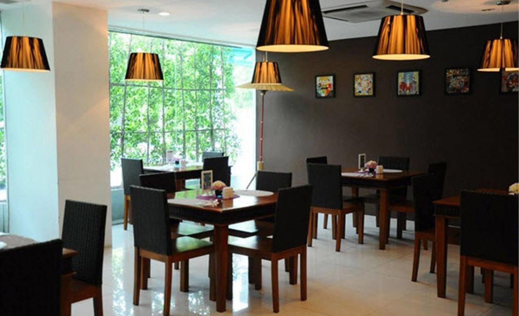 Sathorn Grace Serviced Residence Bangkok Eksteriør bilde